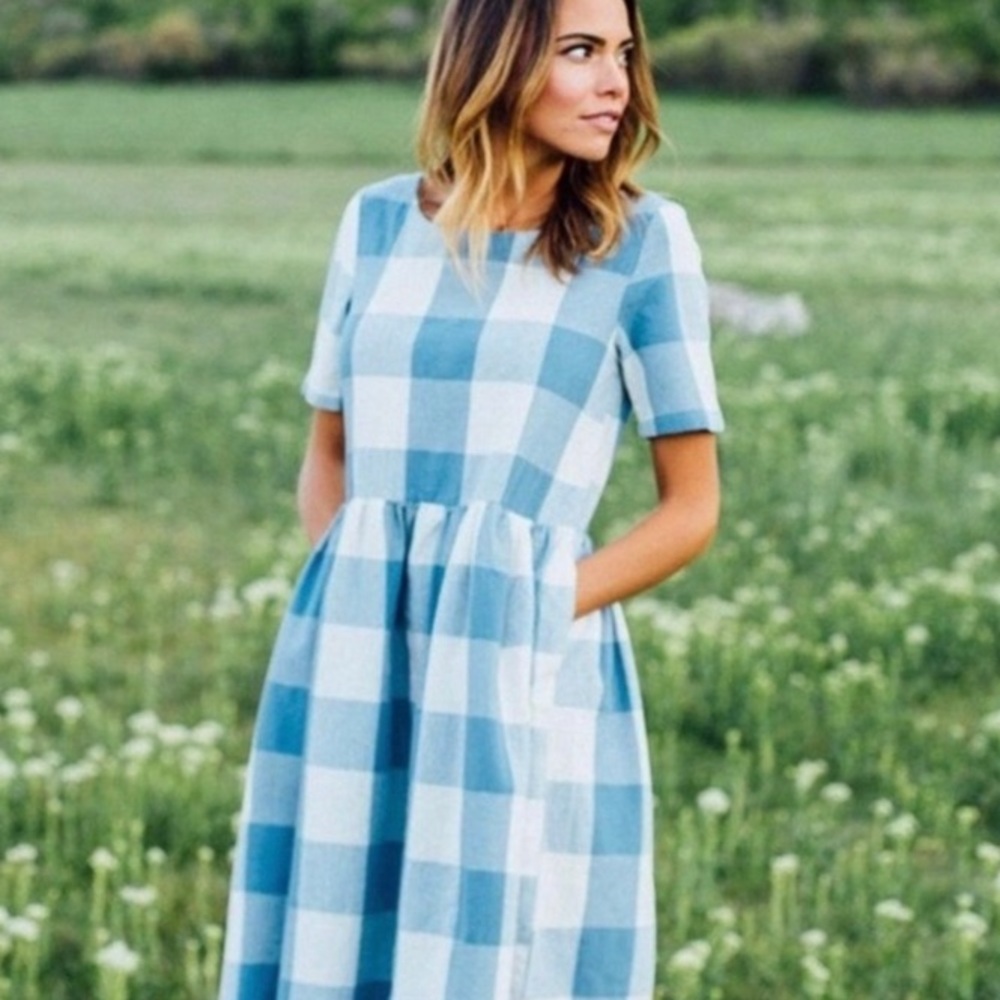 Clad & Cloth Blue Plaid Dress Sz M NWOT